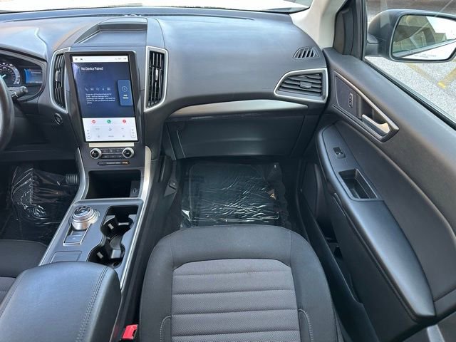Certified 2023 Ford Edge SE image 12
