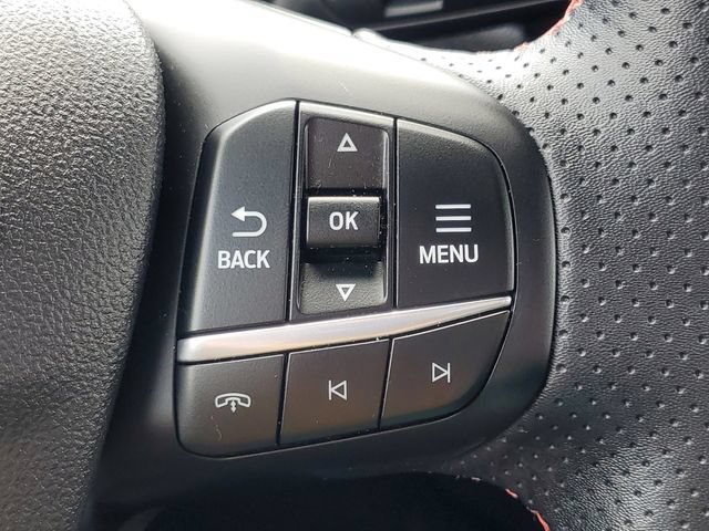 Certified 2024 Ford Escape ST-Line w/ Tech Pack #1 AWD/4WD image 17