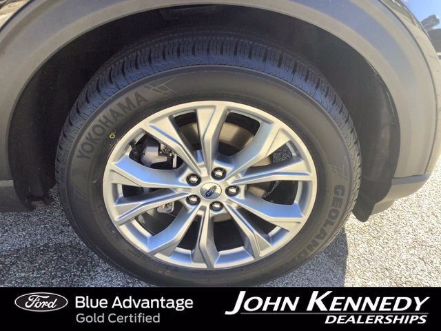 Certified 2023 Ford Explorer XLT w/ Equipment Group 202A AWD/4WD image 40