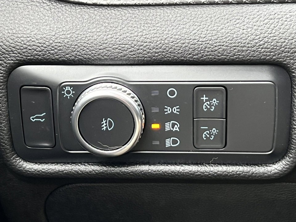 Certified 2022 Ford Explorer ST w/ Equipment Group 401A image 22