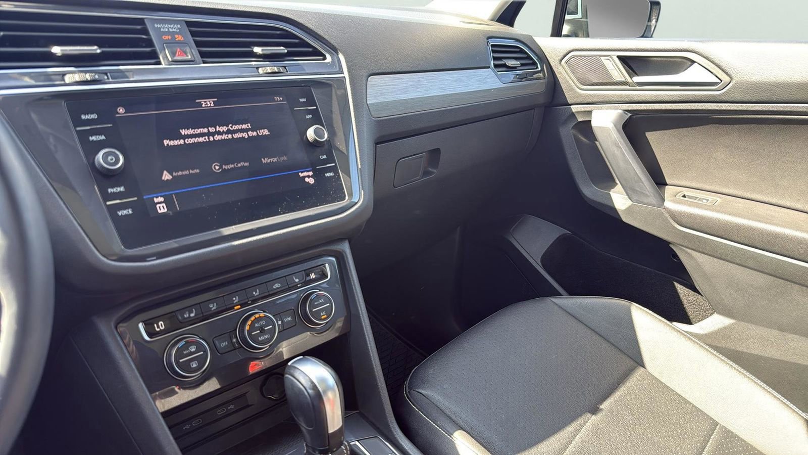 Used 2021 Volkswagen Tiguan SEL w/ 3-Row Tiguan MDO Package image 20