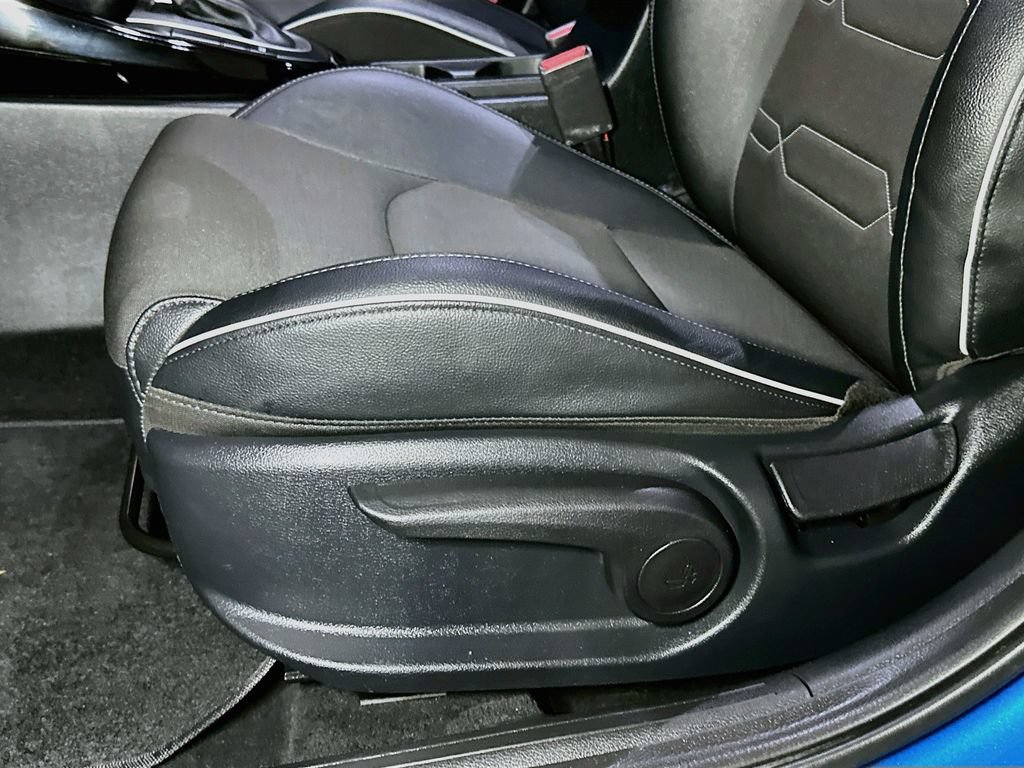 Used 2024 Kia Forte GT-Line w/ GT-Line Premium Package FWD image 18