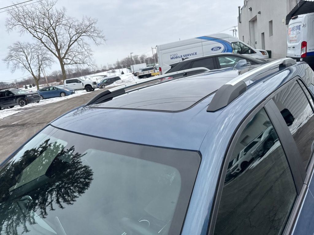 Used 2025 Chevrolet Equinox LT w/ Safety and Technology Package image 50