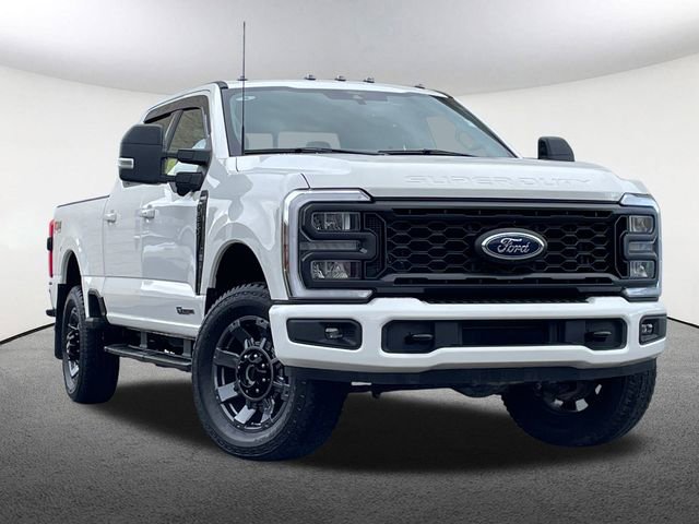 Certified 2024 Ford F250 Lariat w/ Sport Appearance Package image 2