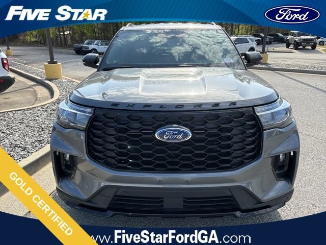Certified 2025 Ford Explorer ST-Line AWD/4WD image 3