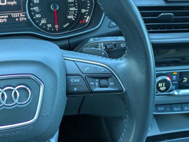 Used 2020 Audi Q5 2.0T Premium w/ Convenience Package image 17