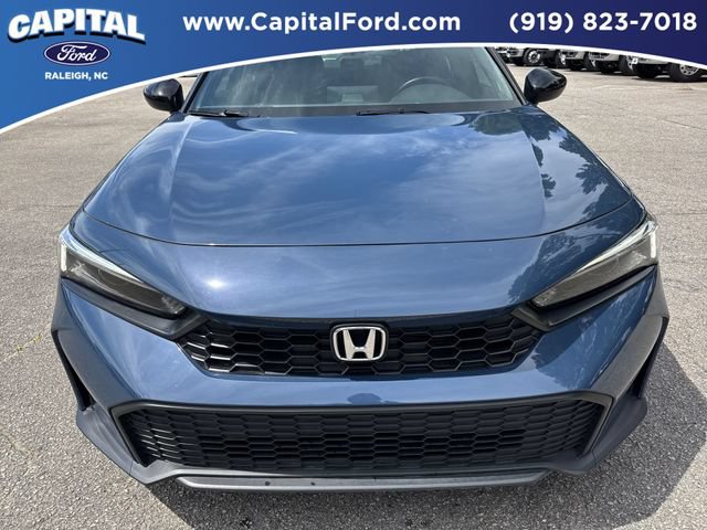 Used 2025 Honda Civic Sport image 10