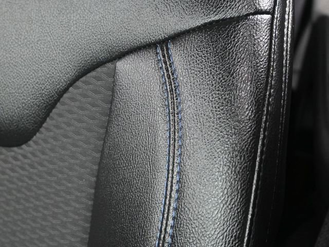 Used 2024 Jeep Compass Latitude image 13