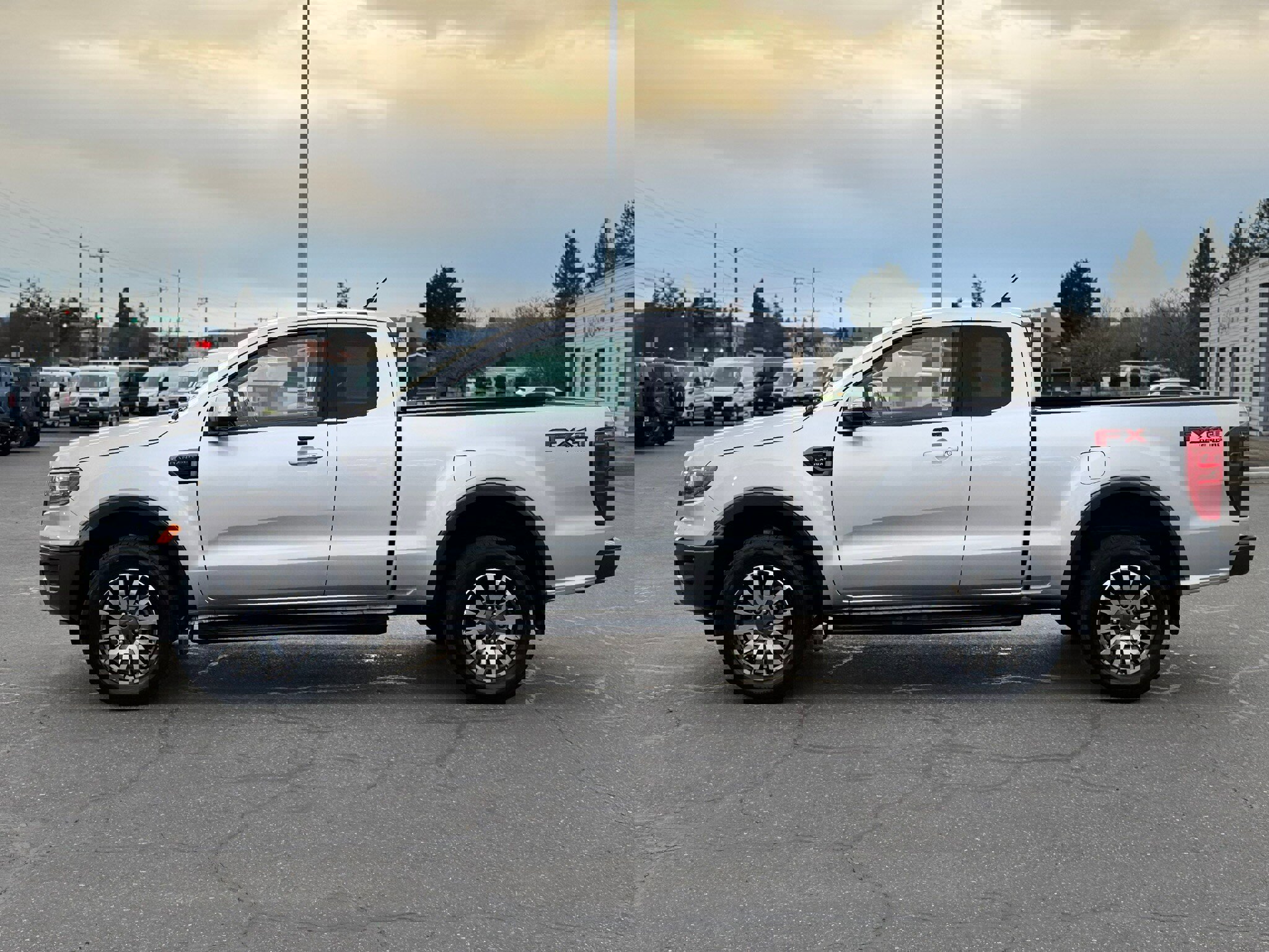 Certified 2019 Ford Ranger Lariat w/ Equipment Group 501A Mid image 5
