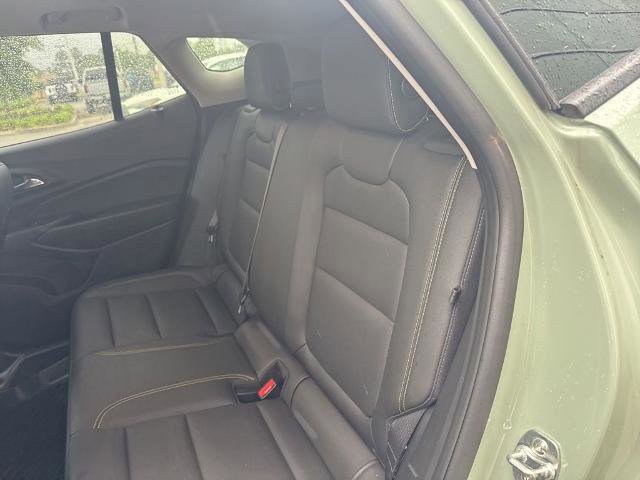 Used 2025 Chevrolet Trax ACTIV w/ Sunroof Package FWD image 26