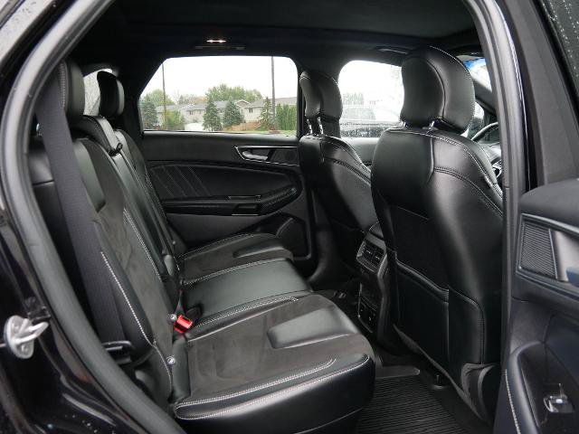 Certified 2019 Ford Edge ST w/ Equipment Group 401A AWD/4WD image 13