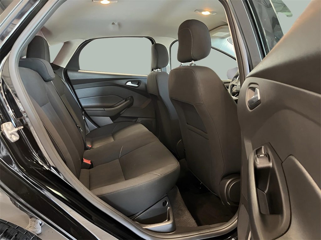 Certified 2018 Ford Focus SE image 22