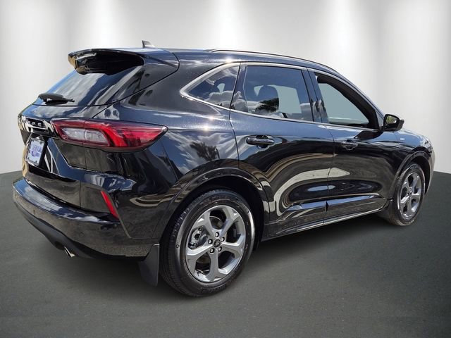 Certified 2024 Ford Escape ST-Line w/ Tech Pack #1 image 4
