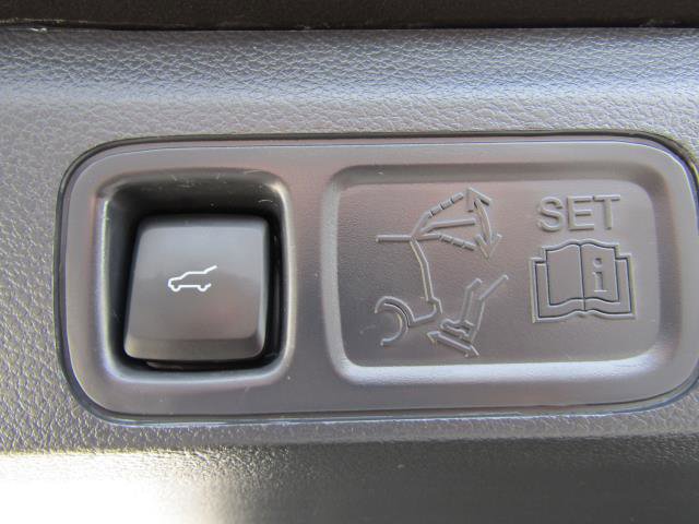 Certified 2023 Ford Expedition Limited AWD/4WD image 17