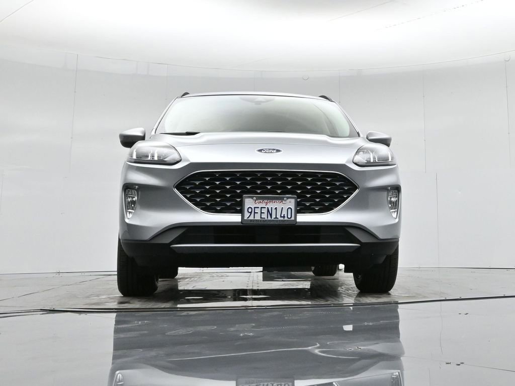 Certified 2022 Ford Escape SEL image 31