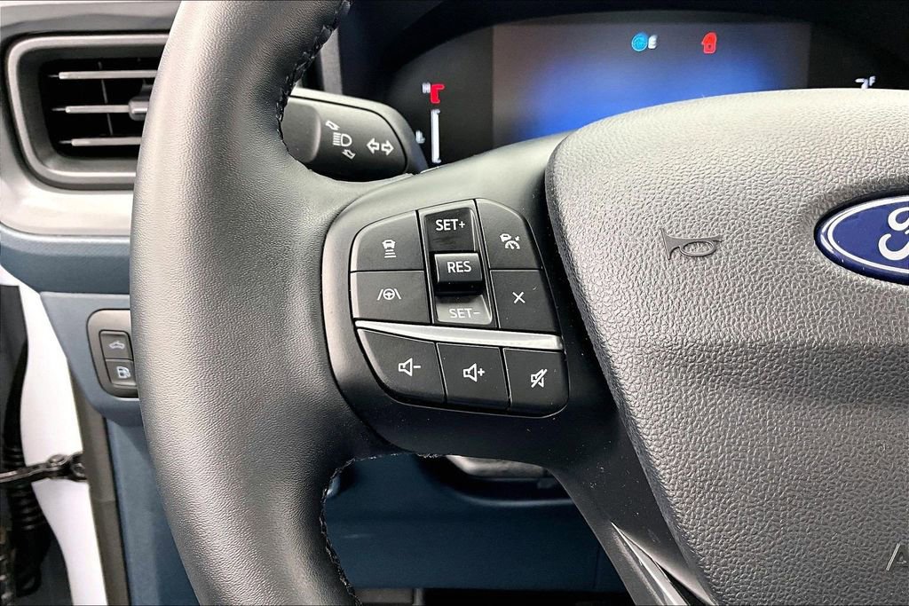 Certified 2025 Ford Maverick Lariat w/ Black Appearance Package AWD/4WD image 19