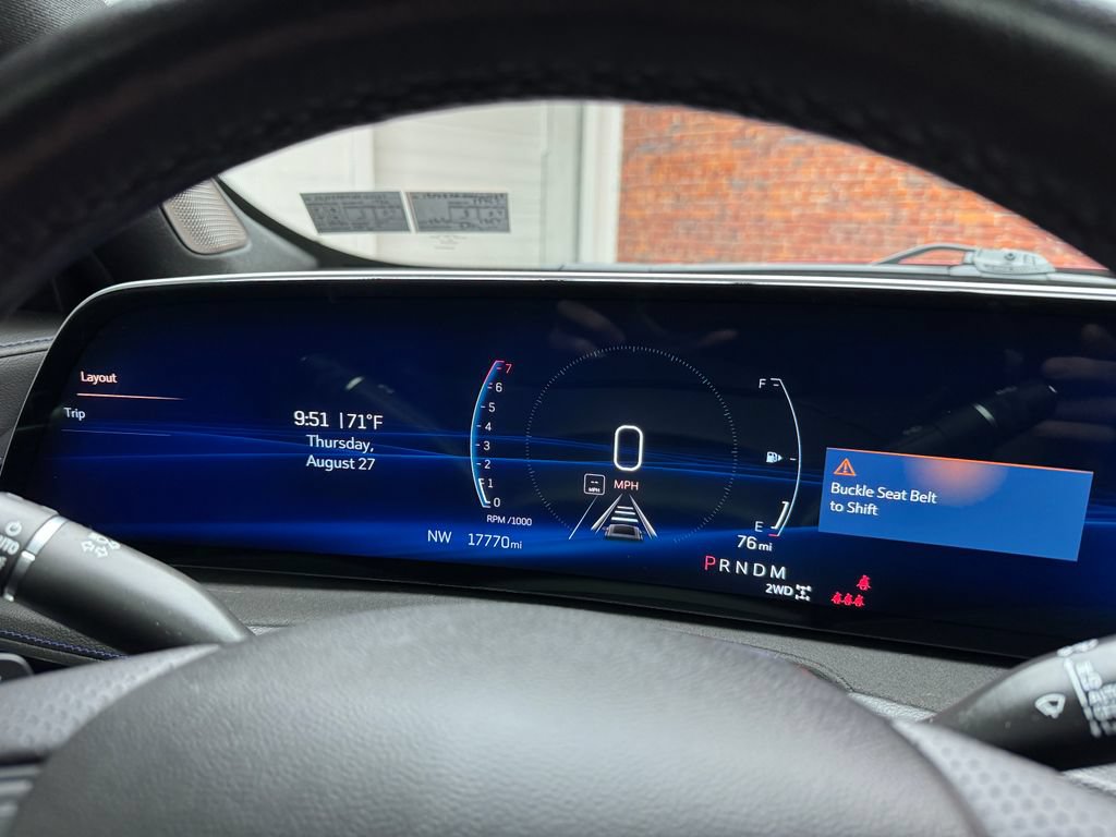 Used 2024 Cadillac XT4 Sport w/ Active Safety Package AWD/4WD image 18