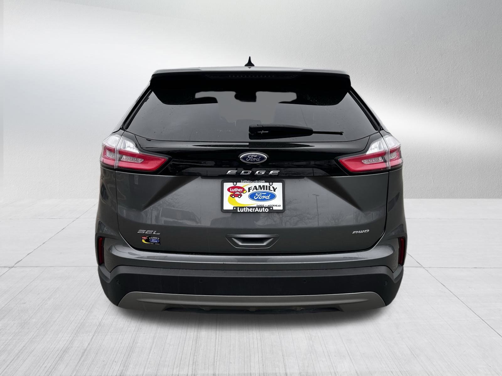 Certified 2024 Ford Edge SEL image 4