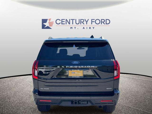 Certified 2025 Ford Expedition Max Active AWD/4WD image 3