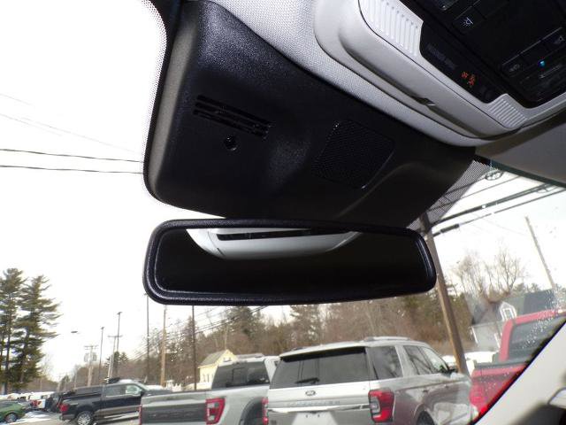 Certified 2025 Ford Expedition Active AWD/4WD image 24