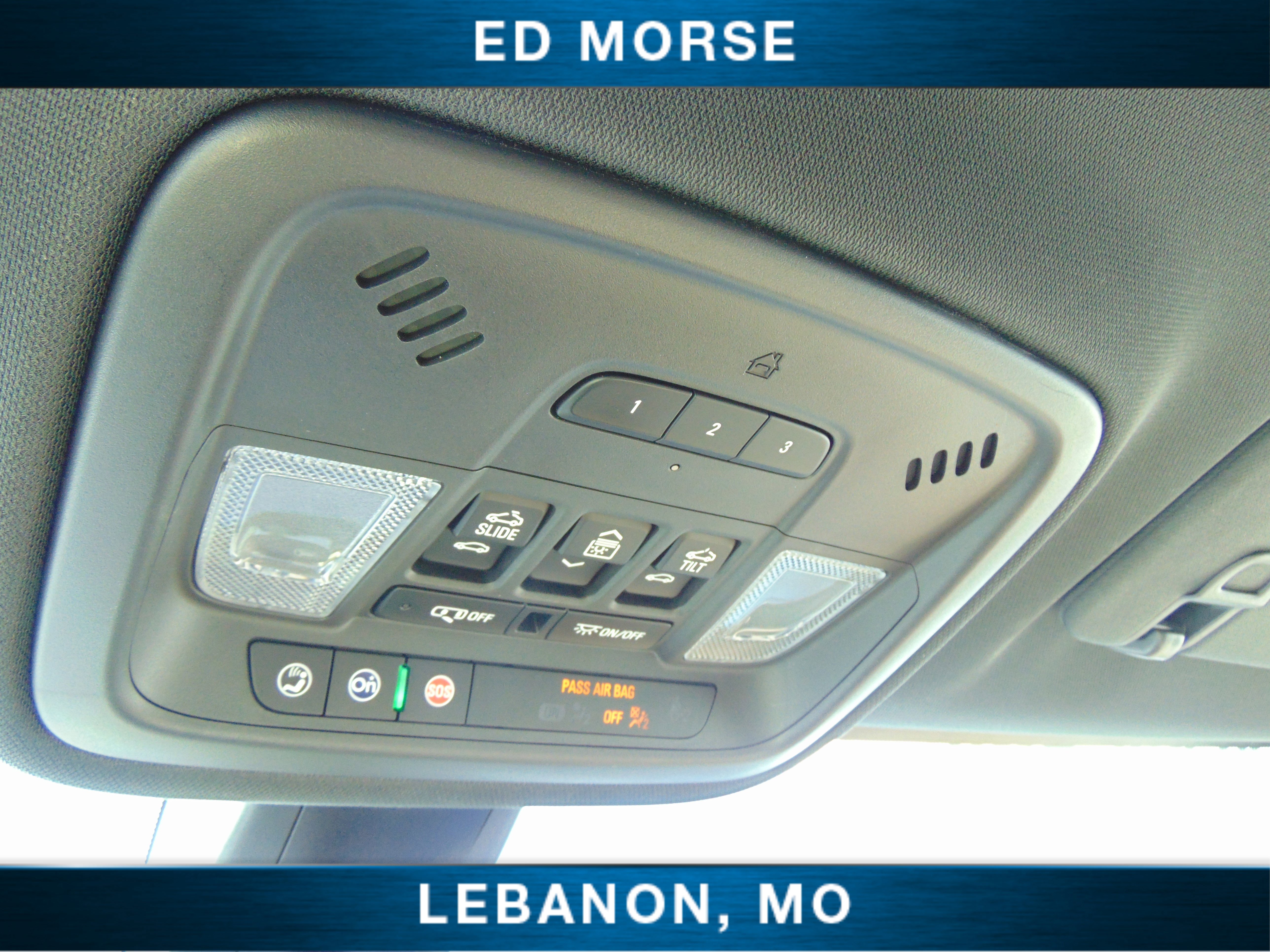 Used 2023 Chevrolet Traverse Premier w/ LPO, Floor Liner Package AWD/4WD image 29