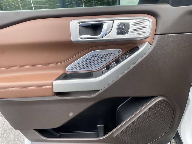 Certified 2022 Ford Explorer King Ranch w/ Class IV Trailer Tow Package AWD/4WD image 21