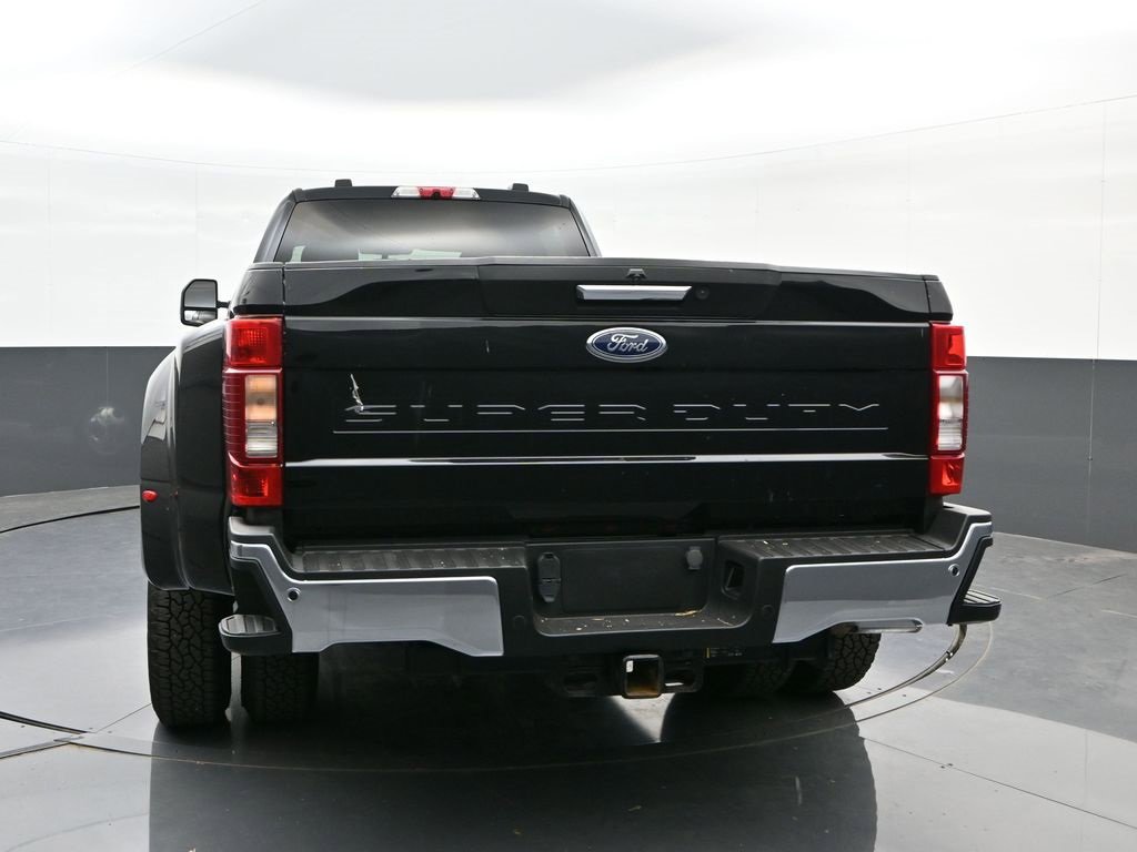 Certified 2022 Ford F350 XLT w/ XLT Premium Package image 8