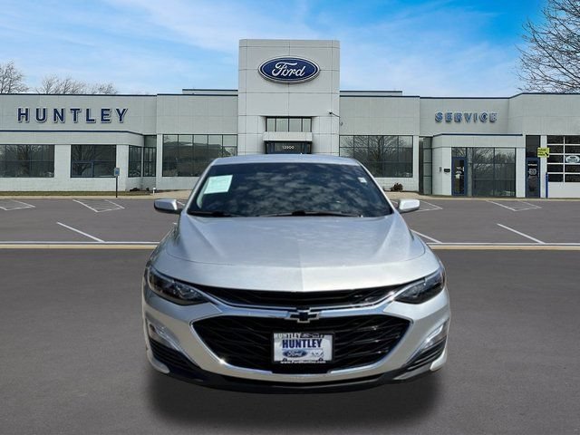 Used 2021 Chevrolet Malibu RS w/ LPO, Convenience Package 1 FWD image 2