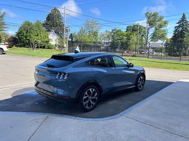 Certified 2023 Ford Mustang Mach-E Premium AWD/4WD image 5