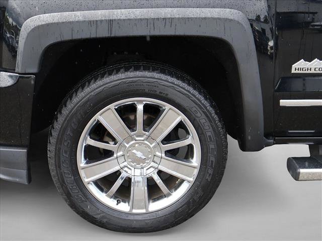 Used 2017 Chevrolet Silverado 1500 High Country AWD/4WD image 28