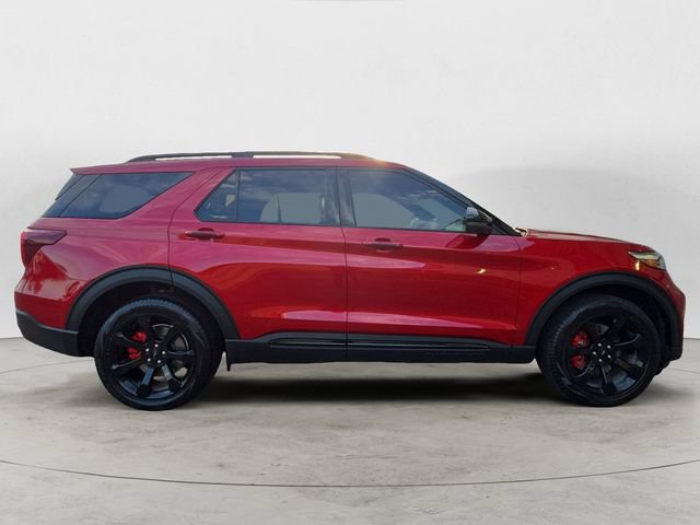 Certified 2022 Ford Explorer ST w/ Equipment Group 401A AWD/4WD image 4