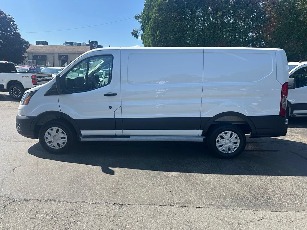 Certified 2025 Ford Transit 250 Low Roof w/ Exterior Upgrade Package RWD image 8