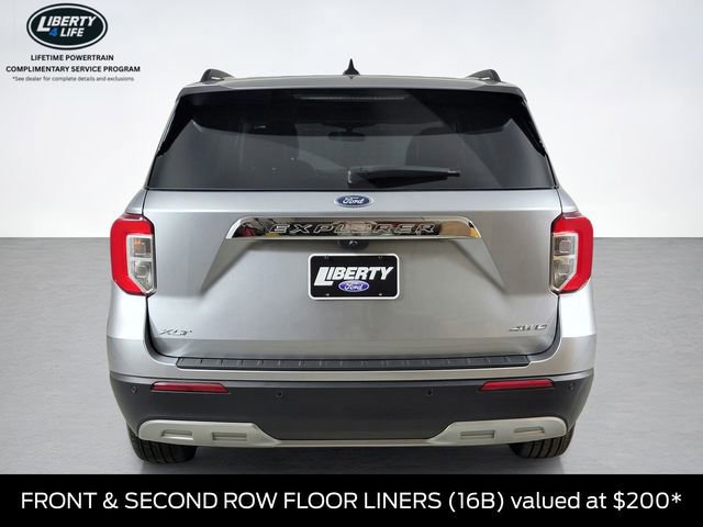 Certified 2024 Ford Explorer XLT w/ Equipment Group 202A image 4