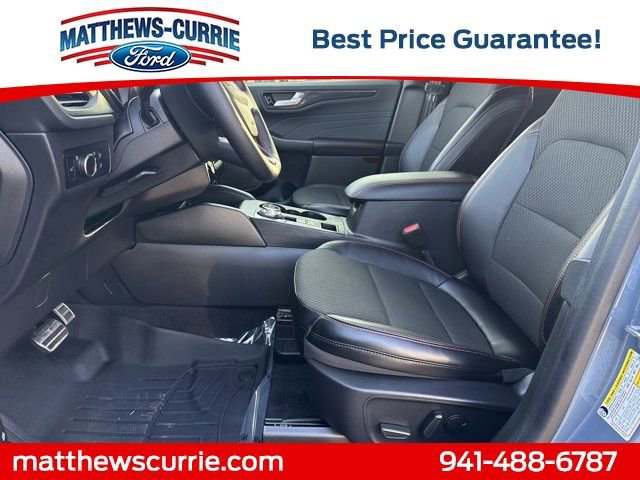 Certified 2024 Ford Escape ST-Line w/ Tech Pack #1 image 9