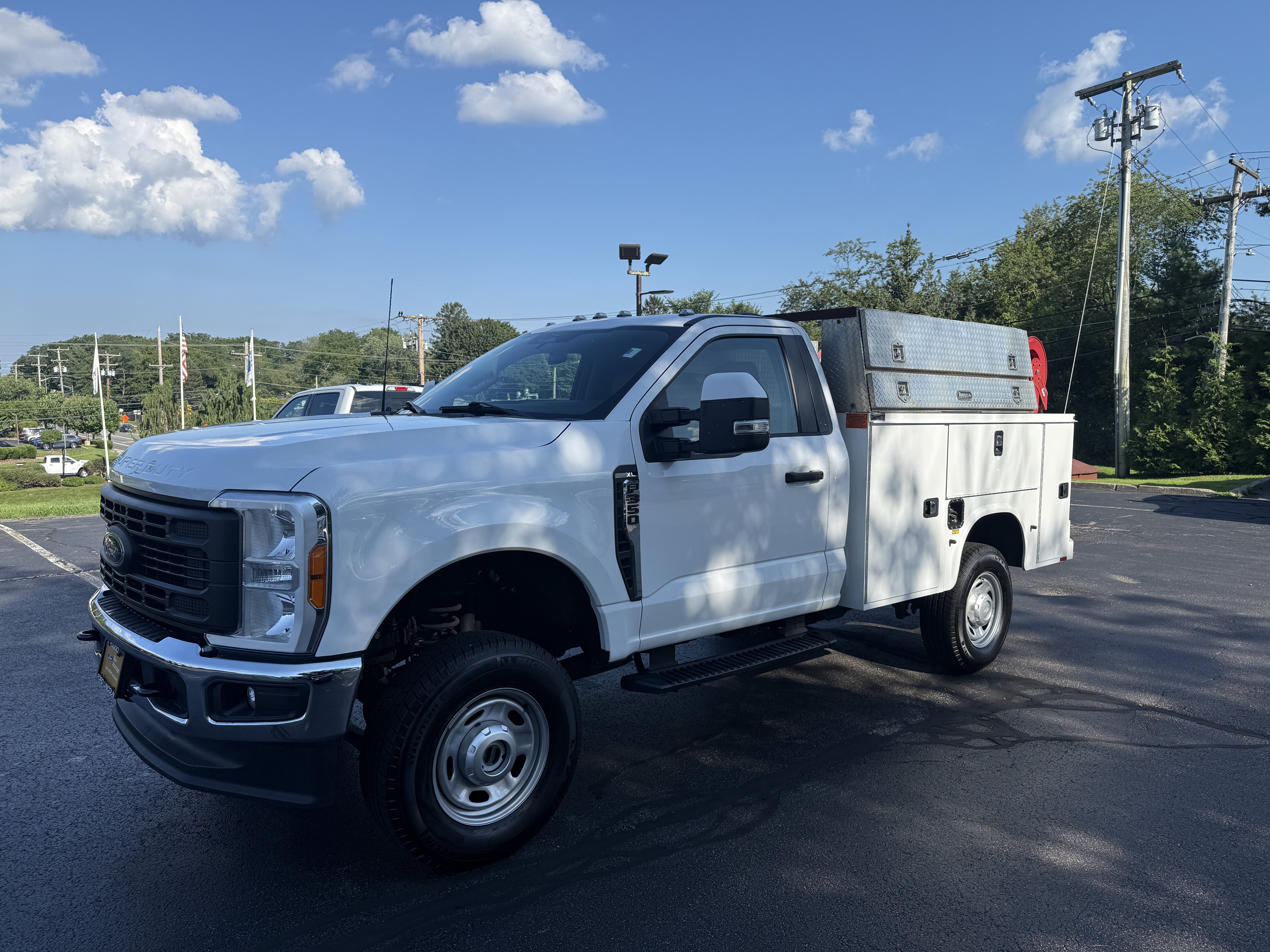 Certified 2023 Ford F350 XL w/ FX4 Off-Road Package AWD/4WD image 3