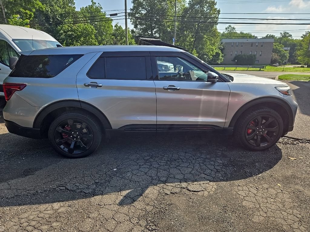 Certified 2022 Ford Explorer ST w/ Equipment Group 401A AWD/4WD image 8