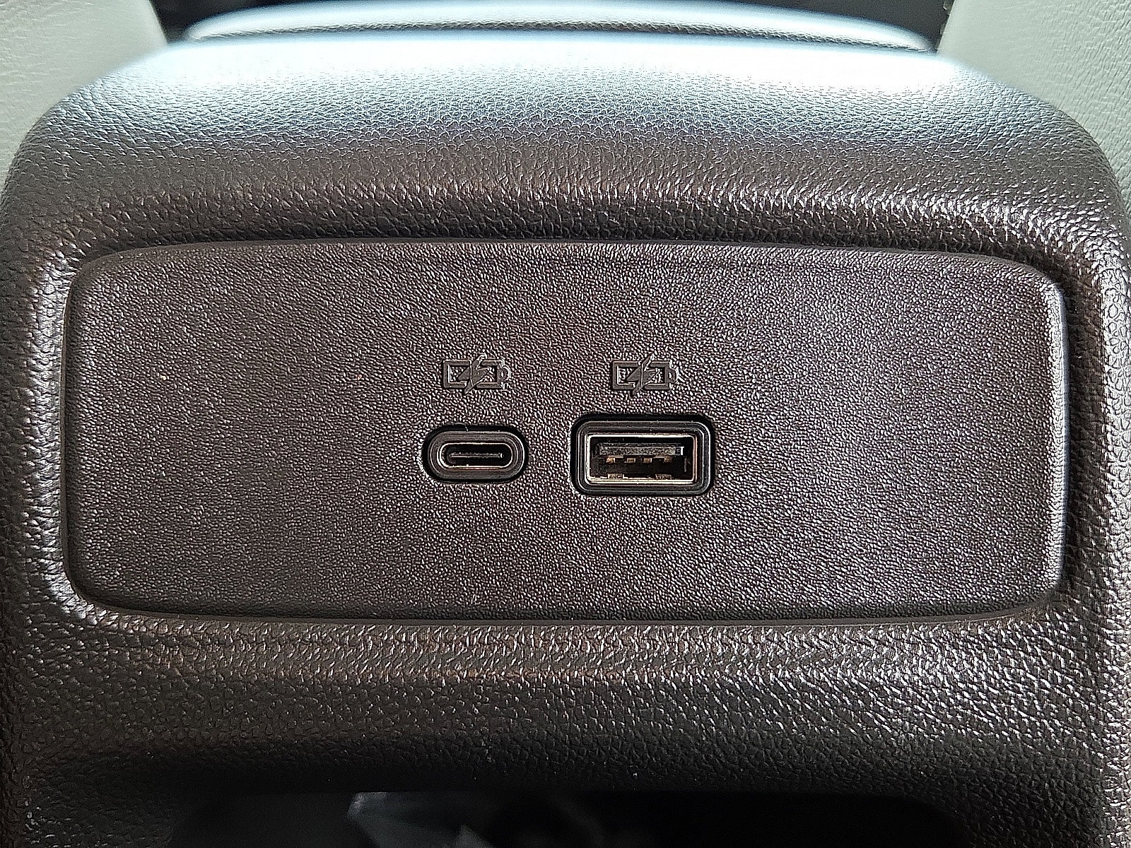 Used 2025 Chevrolet Trax ACTIV FWD image 11