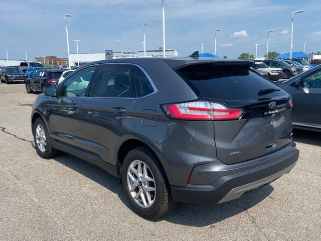 Certified 2024 Ford Edge SEL w/ Convenience Package AWD/4WD image 4