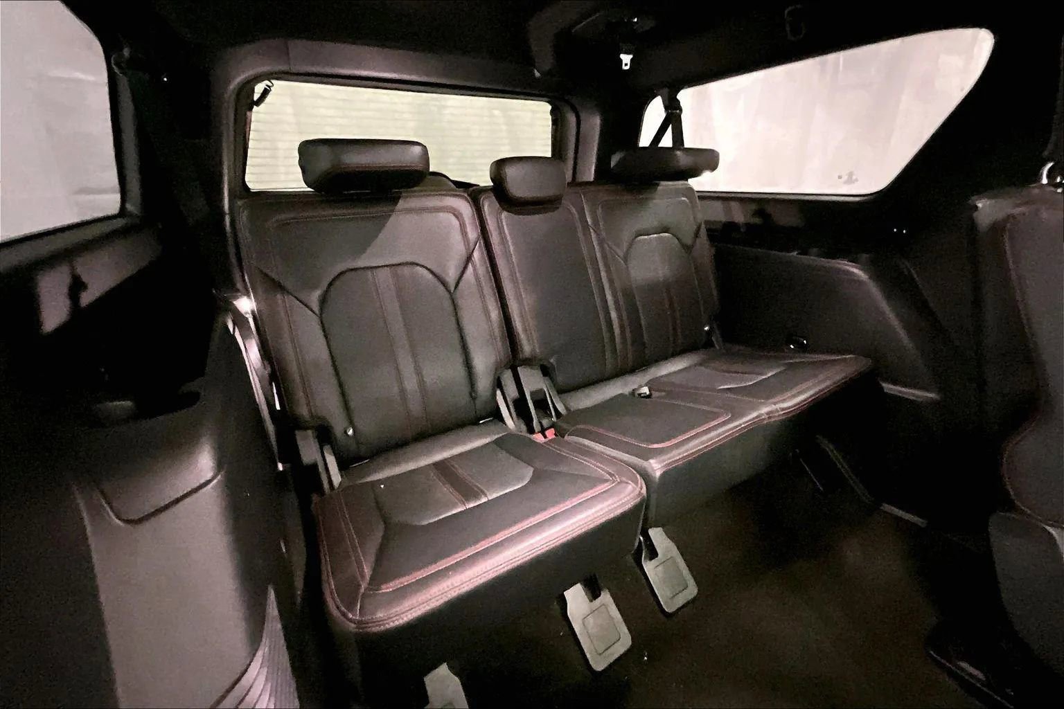 Certified 2022 Ford Expedition Max Limited image 27