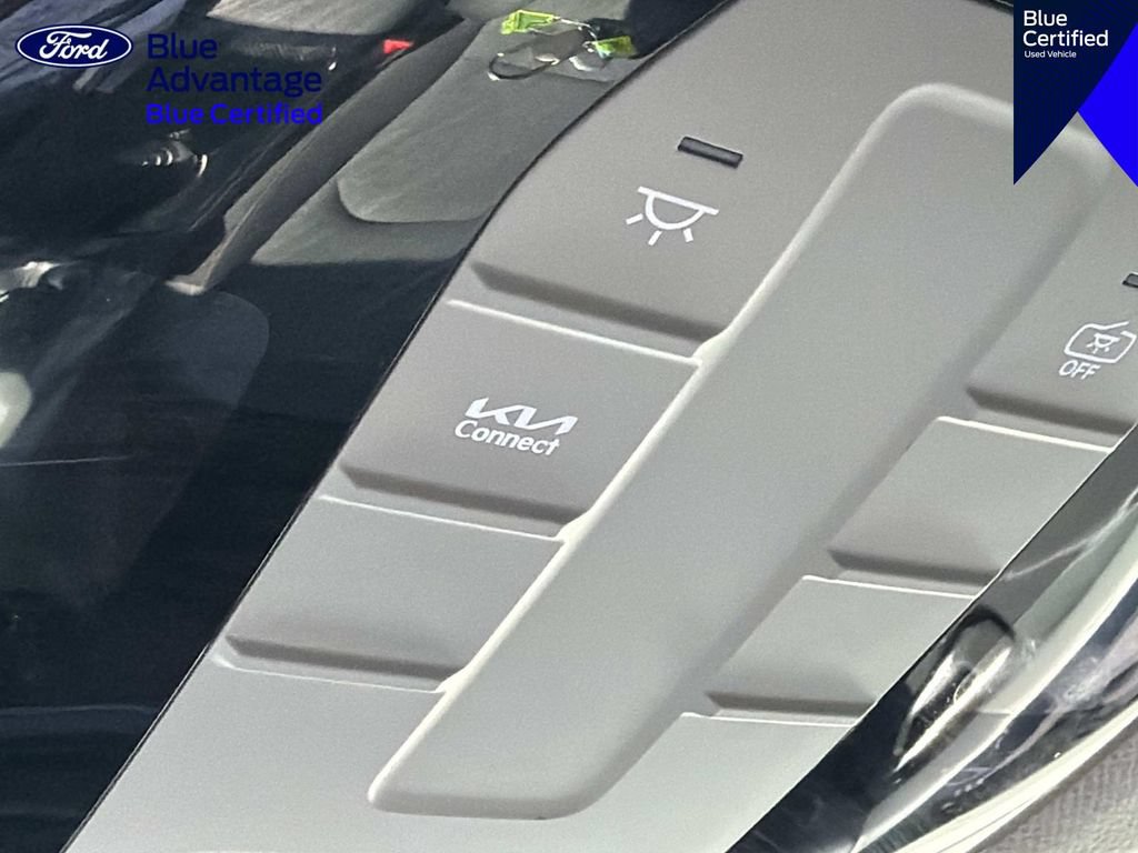 Used 2025 Kia K4 FWD image 32
