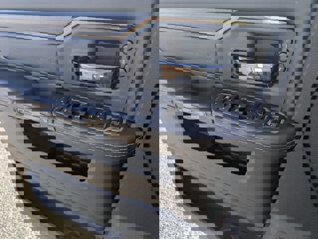 Used 2024 RAM 2500 Limited image 13