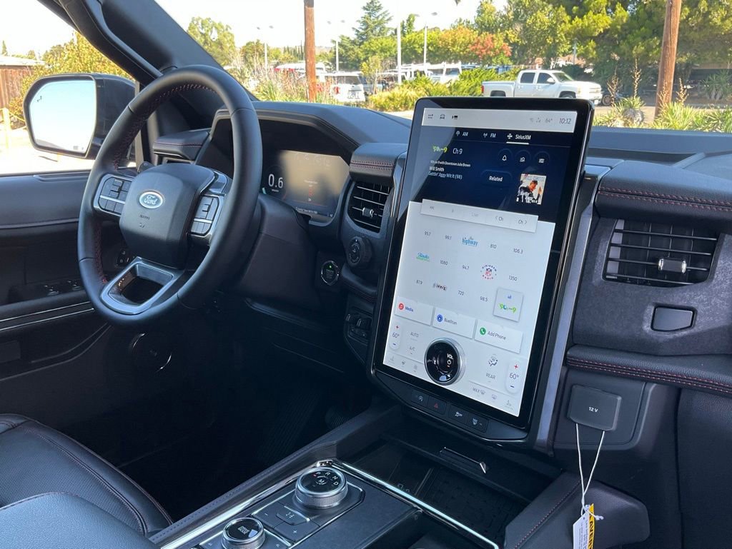 Certified 2024 Ford Expedition Limited image 84