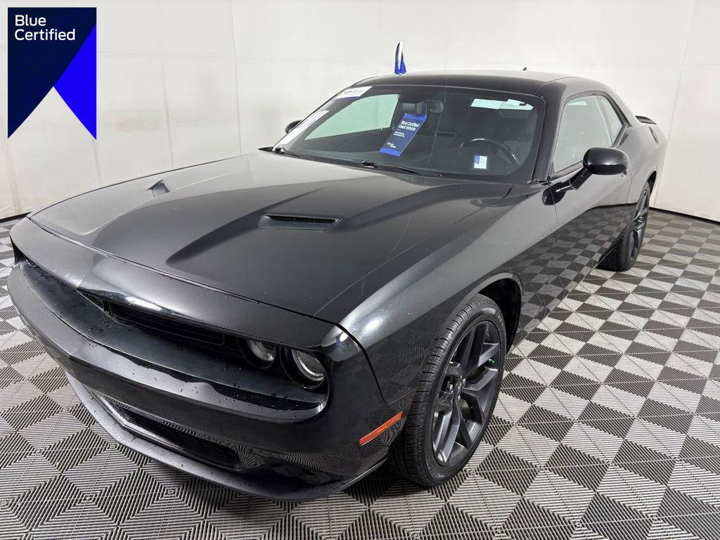 Used 2022 Dodge Challenger SXT w/ Blacktop Package