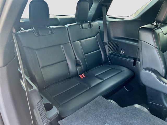 Certified 2025 Ford Explorer ST-Line AWD/4WD image 36
