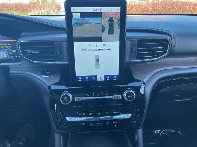 Certified 2022 Ford Explorer Platinum w/ Equipment Group 601A image 20