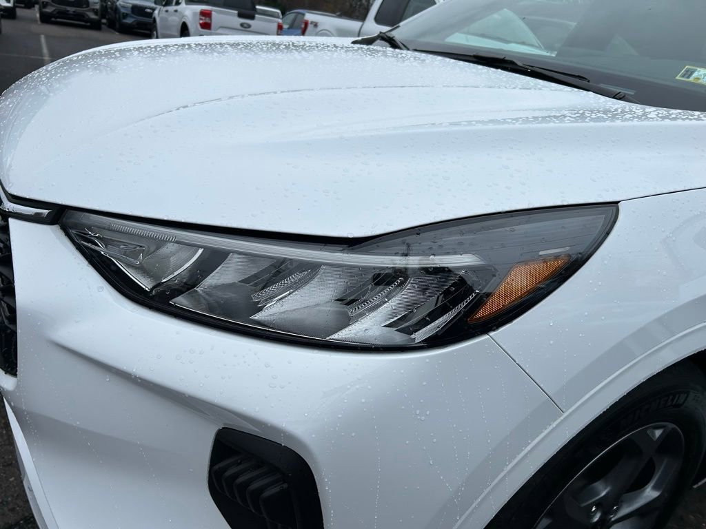 Certified 2023 Ford Escape ST-Line w/ Tech Pack #1 image 32