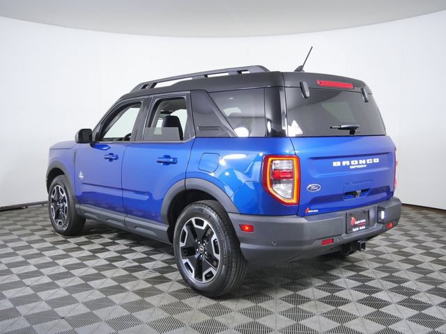 Certified 2023 Ford Bronco Sport Outer Banks w/ Tech Package AWD/4WD image 4
