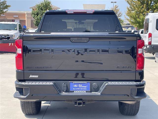 Used 2021 Chevrolet Silverado 1500 Custom w/ LPO, Dark Essentials Package AWD/4WD image 8