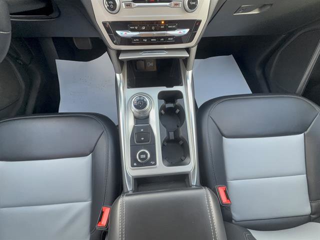 Certified 2023 Ford Explorer XLT w/ Equipment Group 202A AWD/4WD image 19
