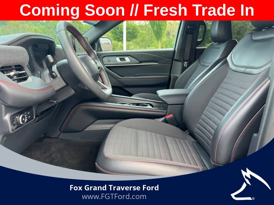 Certified 2026 Ford Explorer ST-Line AWD/4WD image 4